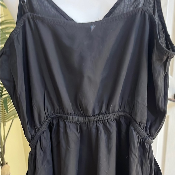 Divided, size 6, black romper with pockets - Picture 6 of 7